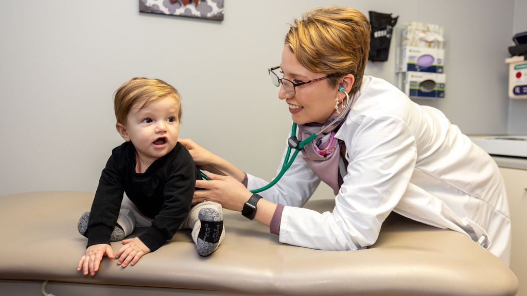 Pediatric patient with doctor getting check-up